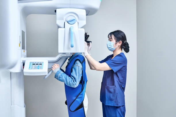 Best Orthodontic Emergency Dentist in Highland, KS